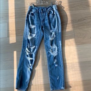 American eagle mom jeans